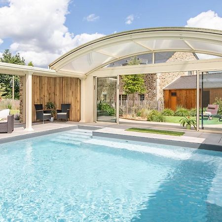 Les Gites Du Haut Pin Calorguen Exteriör bild